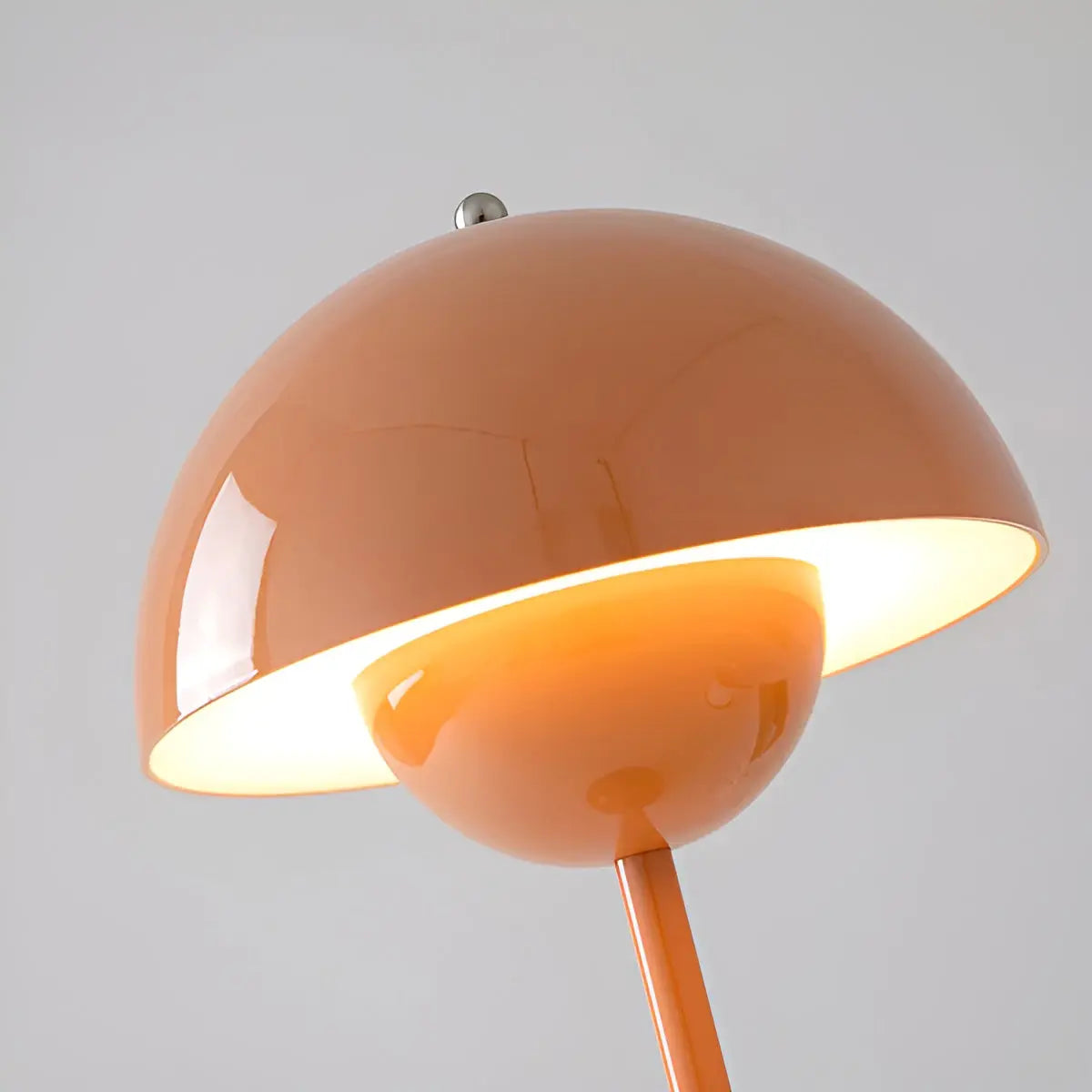 Lampe de Table Scandinave Sans Fil avec Réglage de Luminosité – Design Élégant et Pratique, Acier Inoxydable, Compacte 1